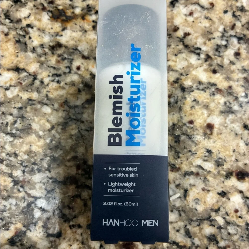 New Hanhoo Men’s Blemish Moisturizer